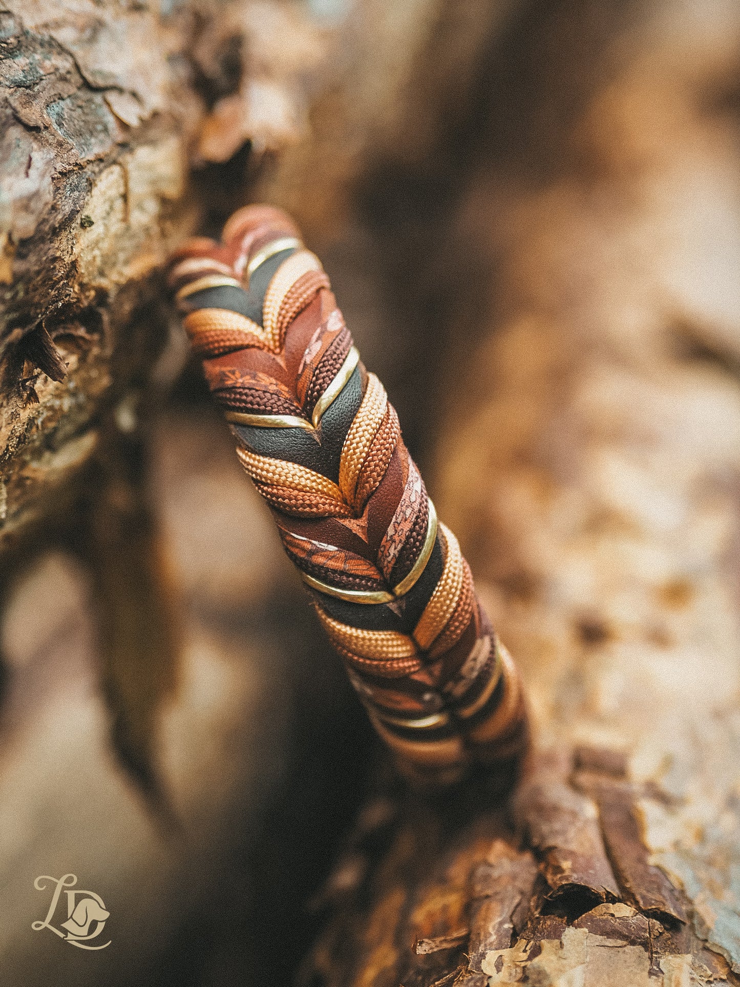 Chrysanthemum Halsband Rostrot