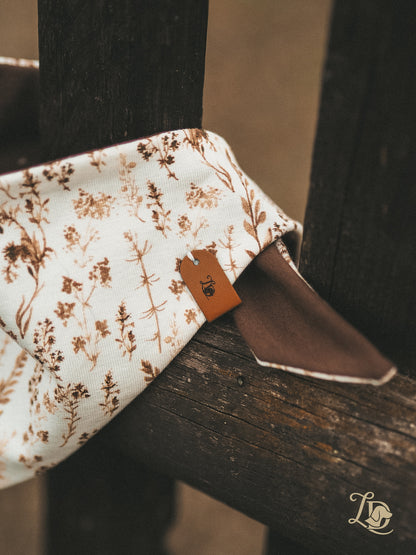 Nostalgic Flowers Halstuch