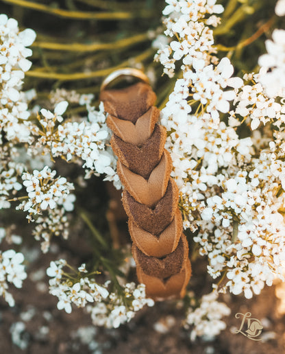 Blank Cognac Halsband