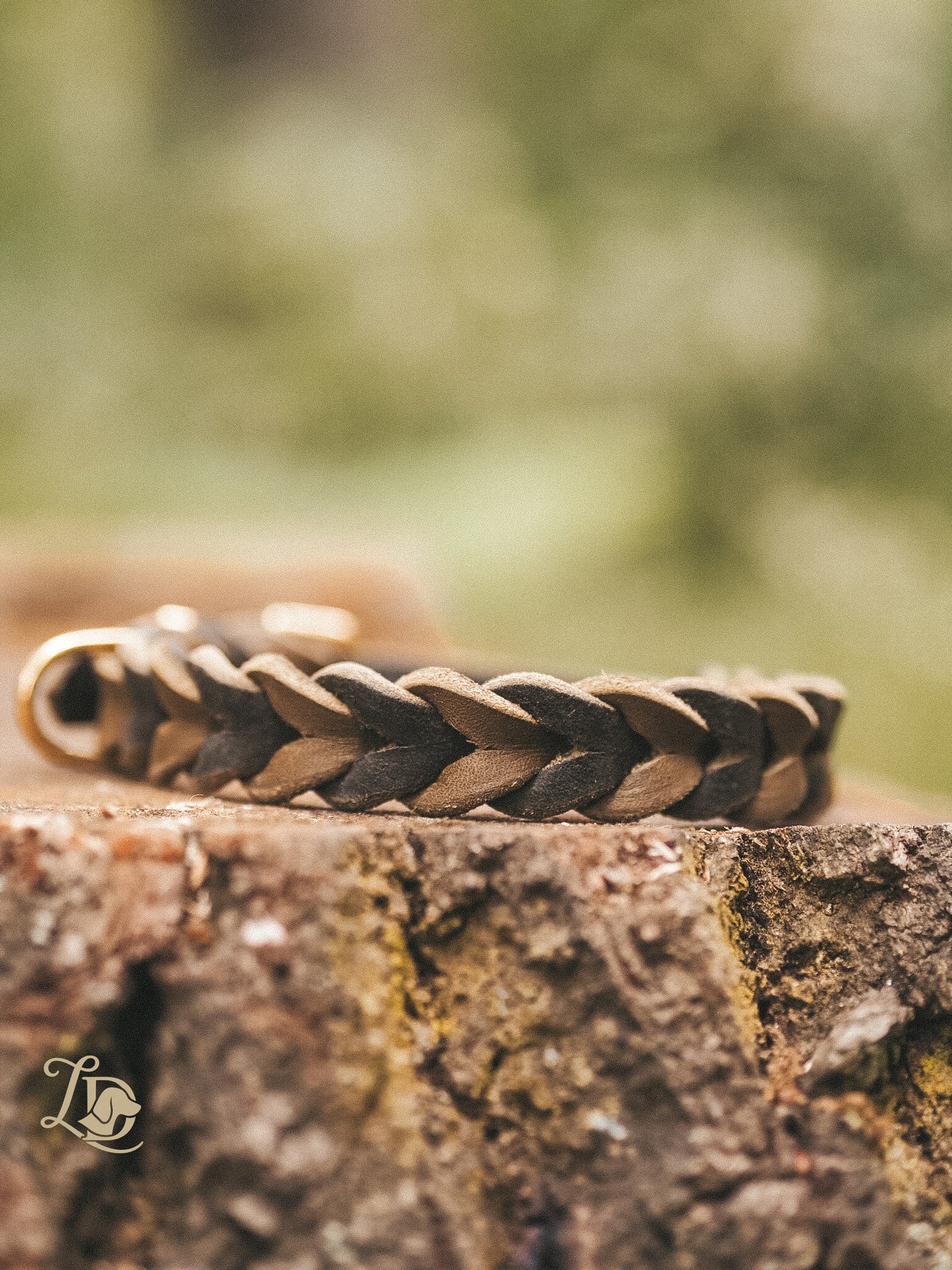 Blank Olive Halsband